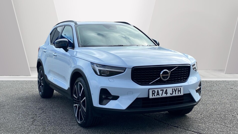 Volvo XC40 2.0 B4P Ultra Dark 5dr Auto Petrol Estate